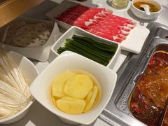 -海底捞火锅(长宁路龙之梦店)