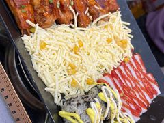 -豚妈妈汤饭·部队锅(南京东路店)
