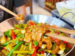 爆炒香锅肥肠-风波庄(云蝠大厦店)