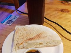 -小小河边鱼(天润城店)