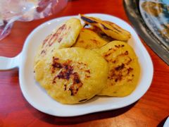 玉米馍馍-三牦记·涮烤一体火锅(小河店)