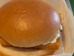 -麦当劳(欢乐谷店)