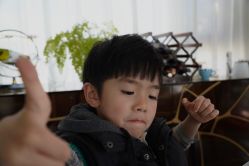 -FRIDAY星期五专业美发沙龙