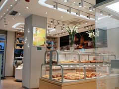 面包甜点陈列柜-好利来(八角店)