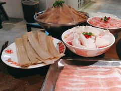 -牛市坎火锅(建设路店)