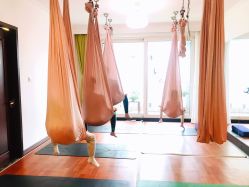 -Yvon yoga 瑜伽·精准体态管理中心