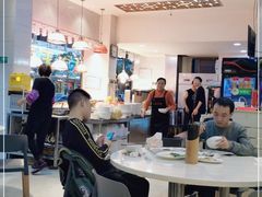 大堂-长平老姿娘夜粥(平东一街店)