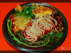 -水平有限螺蛳粉(宏达大厦店)