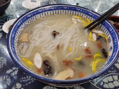-桥香园过桥米线(国贸店)