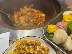 -山河屯铁锅炖·非遗东北菜(南山店)