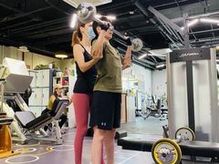 -享受健身·美体塑形馆