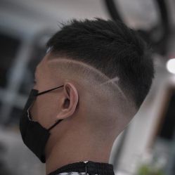 -纯剪男士理发馆·烫染专业店