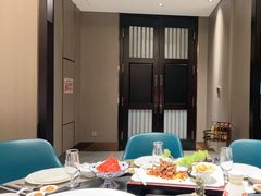 -忆江南·临江鱼馆