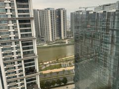 -深圳国际会展中心希尔顿酒店(前海华发冰雪世界店)