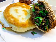烧饼夹牛肉-护国寺小吃(地安门店)