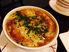 -db Bistro & Oyster Bar by Daniel Boulud(滨海湾金沙店)