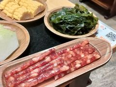 -谭公鱼头·鲜鱼火锅·小龙虾·江湖菜(秀沿路店)