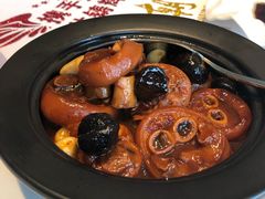 黑金蒜焖西班牙猪手-潮上潮(南中环店)