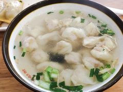 鲜肉小馄饨-小姜锅贴(凤凰街店)