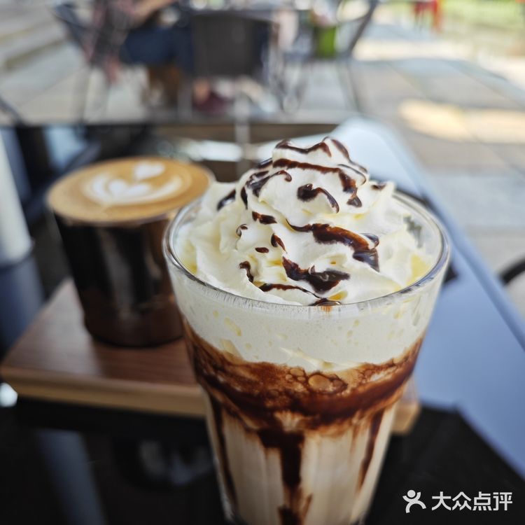 一尺花园南园店 | 荒芜花园属实凄美