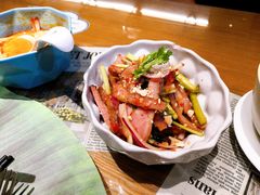 桑尼的猪颈肉沙律-帕蓝·暹罗料理(曲阳店)