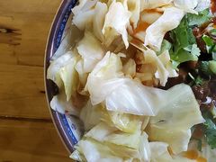 -巍山𤆵肉饵丝
