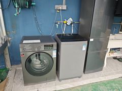 -轻住·仰望未来酒店(南昌八一广场店)