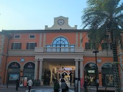 -佛罗伦萨小镇广佛名品奥特莱斯(疏港路店)