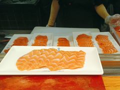 -四海一家自助餐(益田假日广场店)