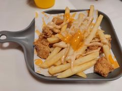 芝士鸡肉薯条-玩味工厂·东南亚特色餐厅(太古里店)
