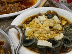 -江城燕子大排档(江汉路步行街店)