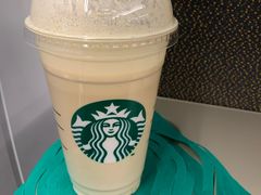 -星巴克(上海虹桥新天地二店)