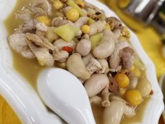 米酒煮鸡生肠拼鸡子-众源美食(光复阁店)