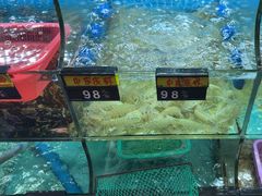 -覃记海鲜美食餐厅