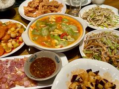 -泉畔人家·老济南经典鲁菜(大明湖店)