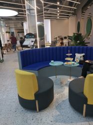-PE SALON 