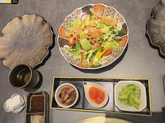 -铭牛烧肉·和牛海鲜自助(高新月牙湖店)