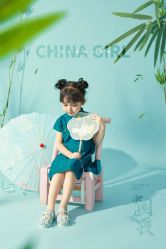 点击看大图 -十孕纪高端孕妇亲子摄影