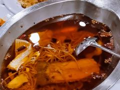 -鑫巴蜀小镇 · 水煮鱼专研店(玉桥店)