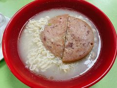 餐肉公仔面-胜利茶餐室