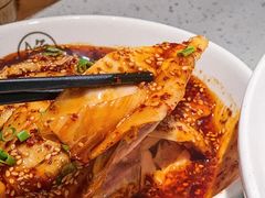 -江渔儿酸菜鱼·拔草餐厅(虎门君乐汇店)
