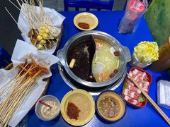 -马路边边·成都串串(翠柏路店)
