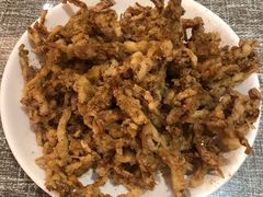 椒盐蘑菇-三姐妹饺子(东木头市店)