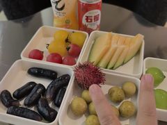 -涨巢·潮玩水疗局