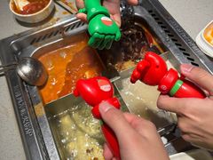 -海底捞火锅(新松江路店)