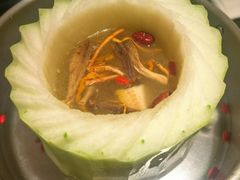 -得意咚瓜·顺德鱼生·冬瓜火锅(深圳首店)