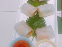 -越弥越南传统美食馆
