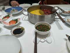 -京彩臻品火锅