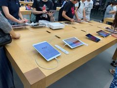 -Apple零售店(新街口店)