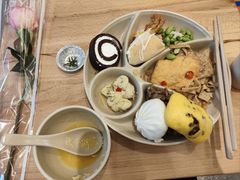 -素满香·全民食养自助(长宁龙之梦店)